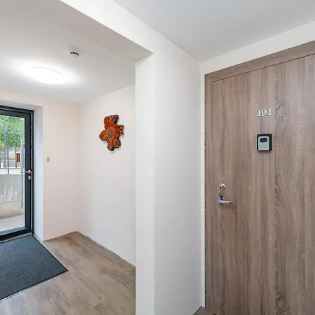 Apartament Medziotoju #6 By Polo Kowno
